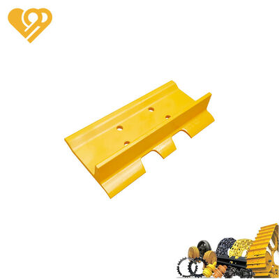 جودة STG135A حذاء المسار الثلاثي Grouser 135mm الملعب 23MnB سبائك البورون الصلب للوحة الهيكل السفلي للحفارة الصغيرة PC60 مصنع